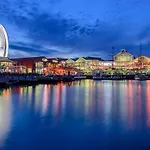 The Square 332 By Ctha