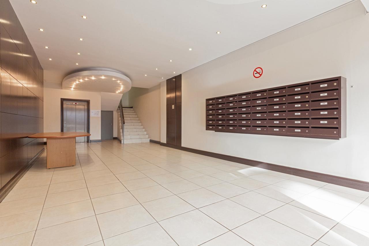 The Square 332 By Ctha Apartment *
